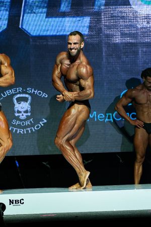 CLASSIC PHYSIQUE +178